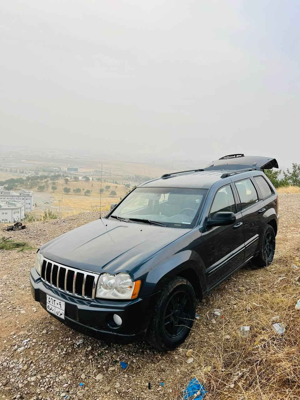 للبيع فقط.

سيارة جيب موديل 2007 دفع رباعي 4+4
گير محرك مال حاوية شادلهة جديد بشرط
صدر امامي خلفي جديد كهربايات كلة شغال
تبريد تدفية شغال رقمها دهوك سنوية منتهي 
بشرط تحويل بسم المشتري ثاني يوم
سيارةً حزام صبغ جمالية اثر جراد بدون ضرر
مكان سيارةً كركوك سعرها 78 ورقة بيها مجال قليل

***********📞
***********📞

كورك بيها واتساب أربيل, العراق
