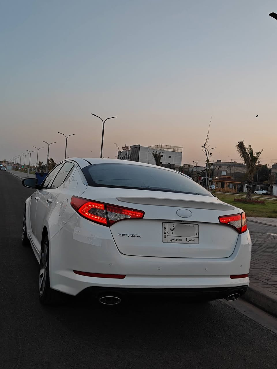 السلام عليكم اوبتيما 14 خليجي فول مواصفات مكينة دوش 2400 جاهزه 
بيها قطعه وحده صبغ اثر طخه جاملق امامي فقط باقي كله 

كله كفاله وبارد اصبع مكينه كير تبريد حداده تايرات كلهن كفاله 

الوصفات فول بصمه شاشه كامره حساس تحكمات تبريد خلفي ناقصها بس فتحه ما بيها        السعر 132 

     

             ***********
