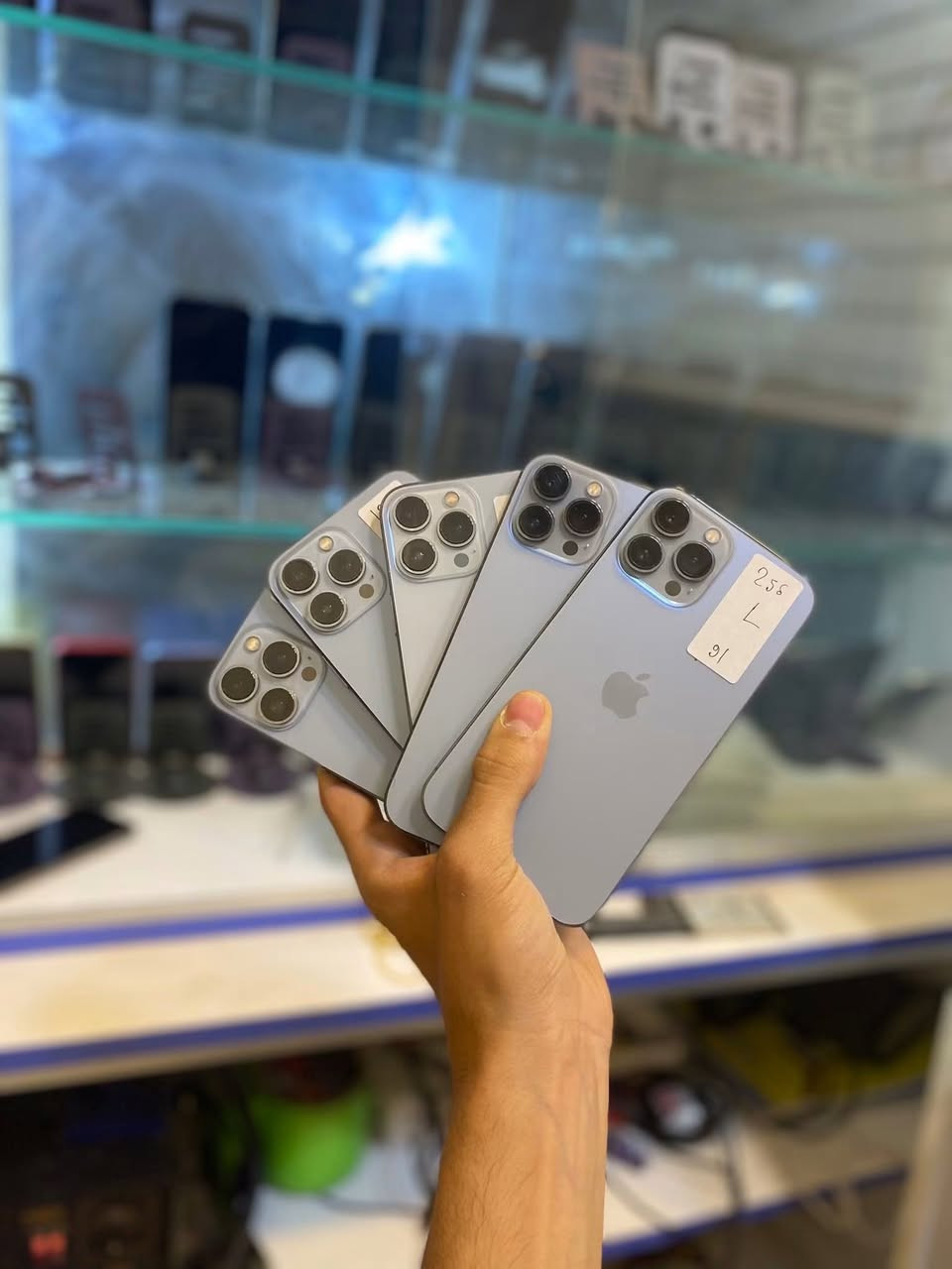 13 بروماكس ذاكره 256 بطاريه 85 الى 93 اجهزه كفاله عامه وتربروف 🥇اشعار قطعه اصليه من ابل🥇مع ضمان عنوان المحل بغداد رحمانيه الجعيفر سعر القطعه (635) قفل سعر ثابت. للتواصل علرقم المحل ***********
