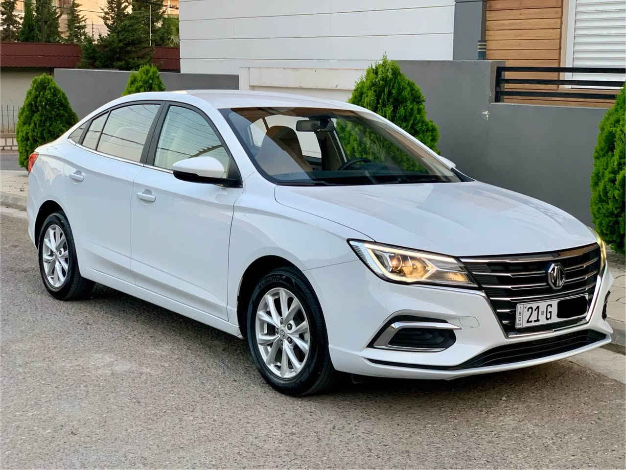 MG5 Comfort 2024💯
✅کۆمفۆرت- 27000 کم ڕۆشتووە-بێ بۆیاخ بێ سارد بێ شوخت ئەو چاڵەی دۆسەی هەیە  -زۆر پاک و جوان -هەموو گیانی لەسەر دەقی شەریکەیە 
❇️ئۆتۆماتیک -بەسمەیە-شاشه-كامێرە-حاسە-ناوکرێمی-دوو مۆدی لێخوڕین-ليد-ئۆتۆ لایت -ویلکەپ-ئیشارەتی سەر ئاوێنە- ئاوێنە کارەبا-تحدید سرعە ـ ڤۆلیۆم-ABS-تەبرید لەمس -حساس تایە
🌐 گاعی قاڵبی KQD - بەرگی کوشنی بۆ کراوە 
🕹️شوێن / سلێمانی 
نرخ/106 💵
📲 *********** السليمانية, العراق

