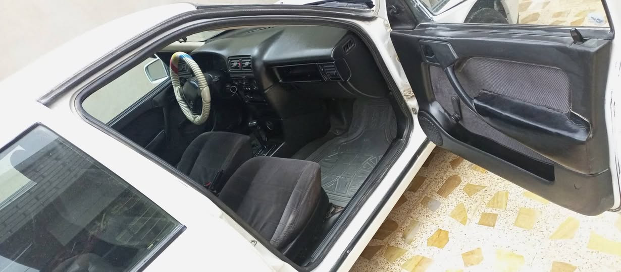 فكتراء حجم 18 اصلي توماتيك موديل 91 كير محرك شرط سياره وضع شركة بدون صبغ رقم ***********
