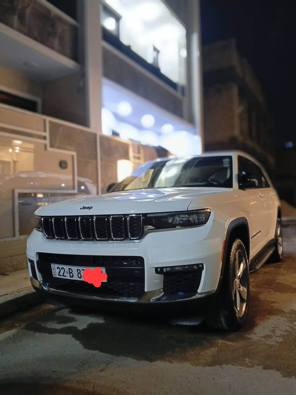 سلام عليكم جيب شيروكي جراند بلاص لمتدد. L خليجي وكالة هارلم 6 راكب كشن منفصل تدفة وتبريد كشنات جلد فول مواصفات للاخير من غير جكات سيارة ماشية 29 الف كيلو متر مكفولة كفالة عامة رقم اربيل باسمي هزة وفحص جديد سيارة بعدهي بوضع الشركة السعر 360 وبيها مجال قليل المكان بغداد الشعب للتواصل واتساب ***********
