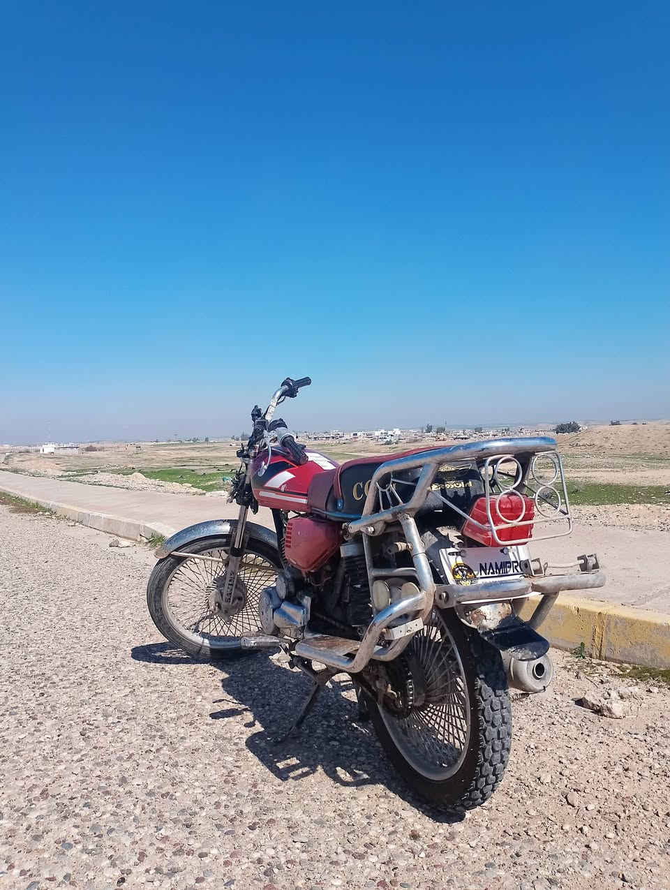 السلام عليكم
ماطور موديل 2016 تواير جدد نشط السعر 200 الف العنوان حمام العليل


**إذا كنت صاحب هذا الإعلان وتريد حذفه لأي سبب، رجاءا أرسل رسالة إلى الدعم الفني**