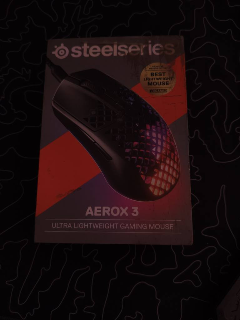 سلام عليكم كيبورد نوع 
Attack Shark X68 HE
مغناطيسي وماوس نوع steeiseries AEROX 3 
وماوس باد قياس 90 × 40 سم /للبيع شلع ما ابيع قطة وحدة لن محتاج فلوس والسعر ثابت ما ينزل الف والغراض كلهن جدد  أمانة الله مستخدمهن أيام جبتهن العب للموبايل وما عرفت وضميتهن تاخذهن على الفحص السعر 50 الف كلهن عنواني بغداد الحسينية 
رقمي ***********
