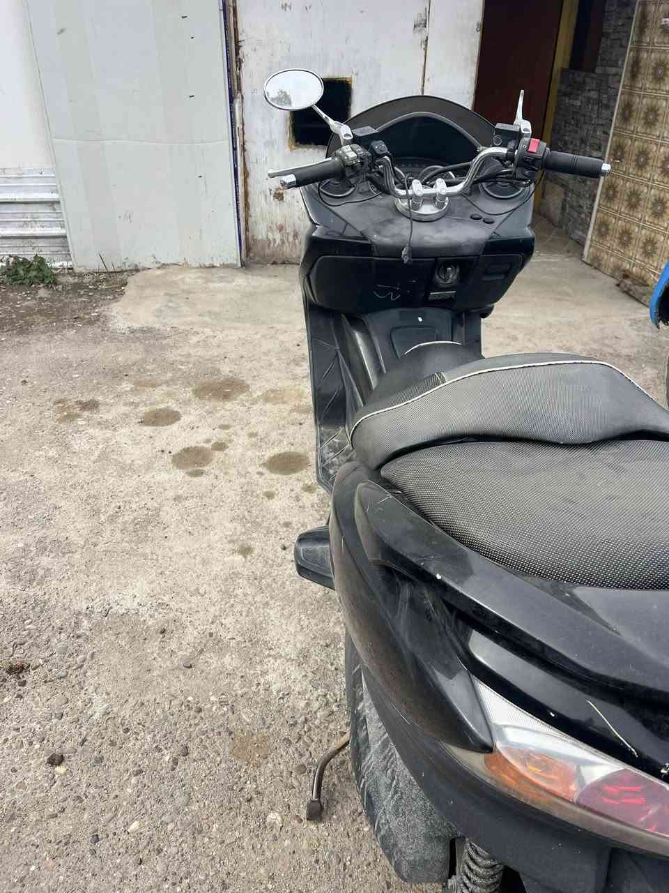 السلام عليكم
فورزه 0/10للبيع مكينة بلاديه ما مفتوحه الدراجة جاهزة نقص بس الكفر الجانبي مثل ما موضح بالصوره السعر عالخاص متواجد حالياً منطقة سبع ابكار


**إذا كنت صاحب هذا الإعلان وتريد حذفه لأي سبب، رجاءا أرسل رسالة إلى الدعم الفني**