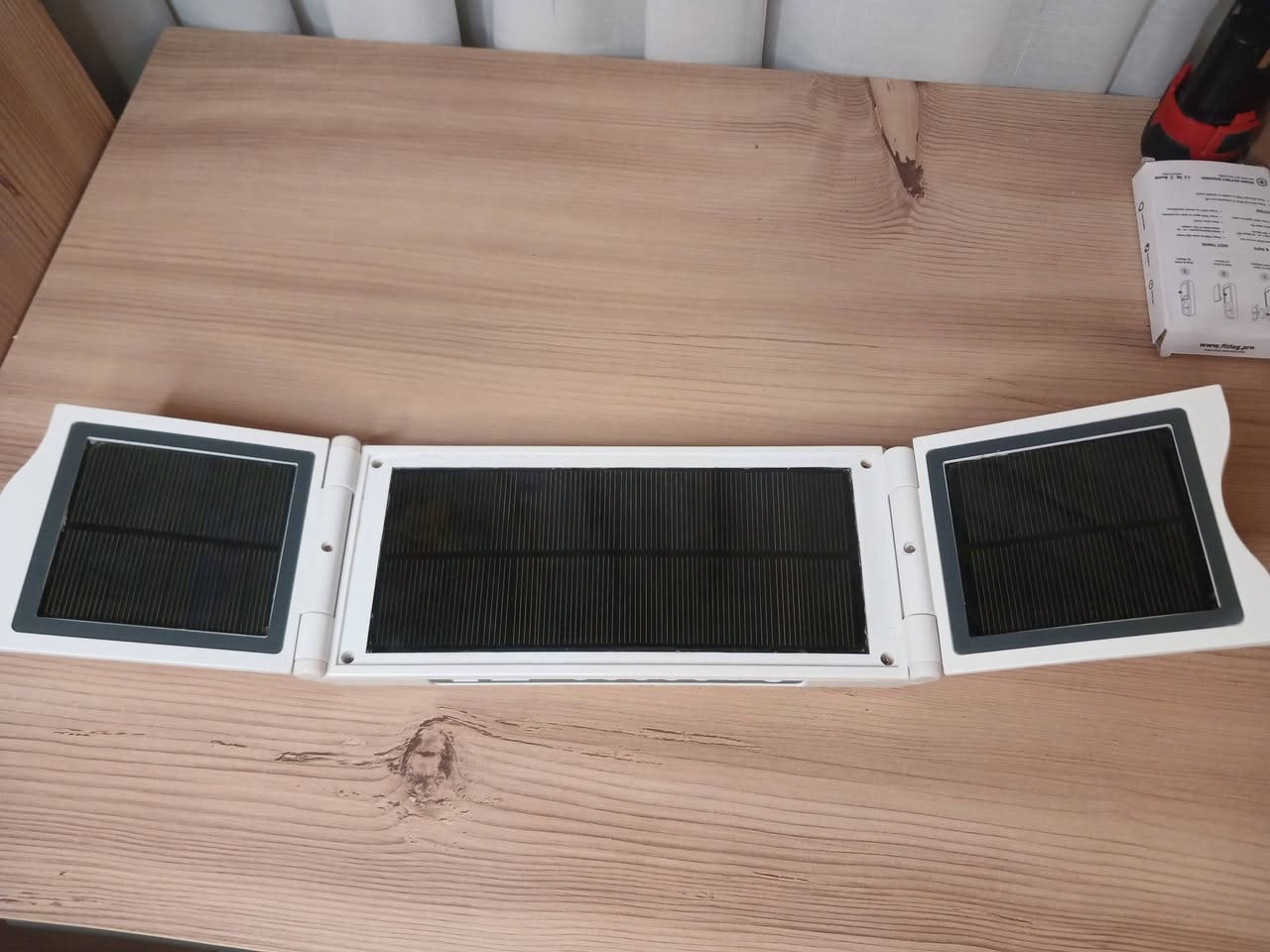 طاقة شمسية
بيها سبع منافذ للشحن من ٩ الى ١٩ فولت وكذلك USB 
سعر ٢٥


**إذا كنت صاحب هذا الإعلان وتريد حذفه لأي سبب، رجاءا أرسل رسالة إلى الدعم الفني**