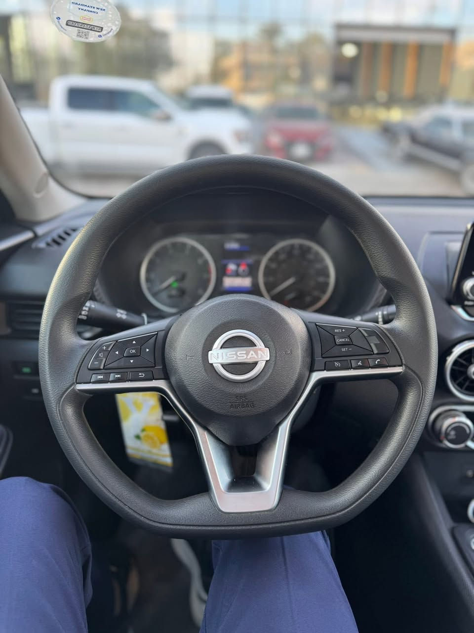 @السلام عليكم
للبيع
نيسان سنترا 2023
ماشية 19 الف ميل 
السيارة //موصفات S
كاميرات ٣٦٠
رادارات ٣٦٠
نضام الحفاظ على المسار
السيارة فقط بي قطعة وحدة صبغ بس بنيد صبغ بدون شاصي وداخل بشرط
السعر ١44 ورقة و بي مجال للشراي
***********
صور الحادث على خاص ///. مكان سيارة ديالى خانقين
