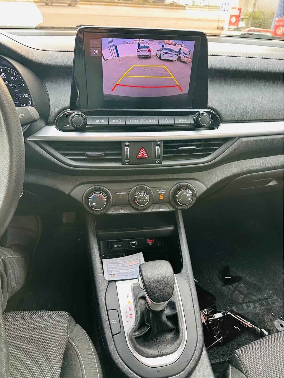 ﷽

كيا فورتي 2024 شكل جديد 🖤
محرك 2000 دوش
ماشية 4000 الف فقط زيرو 
حادث  بونيد صبغ فقط🔻بدون دواخل ✅
ايرباكات سليم ماطاك  ✅
محرك وگئر وشواصي وتبريد ورادار وحجر بيئة كلها بشرط ✅
السعر 152 ورقة مرقم كامل 

موصفاته👇
شاشة 
كاميرا
ويل كب
ردار
تحديد المسار
تحديد السرعه
ويل كب  سبورت
لايت ليد خلفي
اتو ستوب

🌹معرض اربيل كارس🌹
للاتصال واتساب ☎️***********📞 أربيل, العراق
