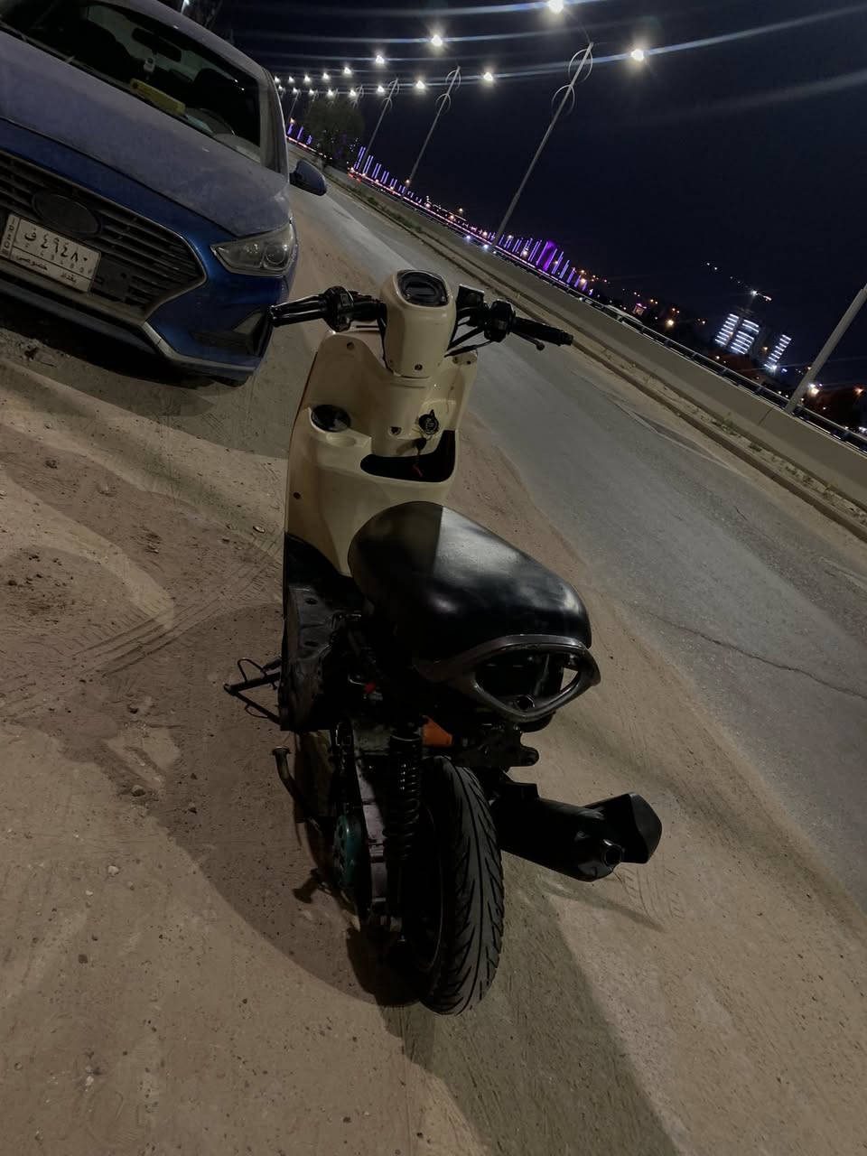 سلام عليكم دراجه للبيع سعر 450 وبيها مجال أو مراوس حسب القناعه
سلام عليكم شونكم شباب دراجه بوليس حديث 2014 دراجه كلجات رياضي شلعه قويه معدل 135 حقيقي دراجه تجي تفحص عسه مجيب وياك فيتر مراوس أو بيع 🎀💎


**إذا كنت صاحب هذا الإعلان وتريد حذفه لأي سبب، رجاءا أرسل رسالة إلى الدعم الفني**