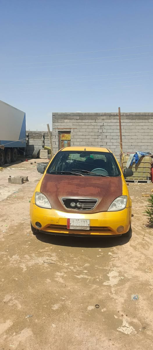 سلام عليكم من رخصت مدير الگروب
طيبه للبيع مديل 2016
سياره مكفوله بيه سمكره ما مصبوغه بعده بلاديه 
حداديه جديده تخم تاير 
مكينه وگير خير من الله 
كلشي شغال بلسياره 
رقم بصره سنويه منتهيه صار شهر 
صاحب السنويه يريد مداور
السعر (35)ورقه وبيه مجال 
العنوان بصره الزبير
الاستفسار/ ***********
الاستفسار/***********
