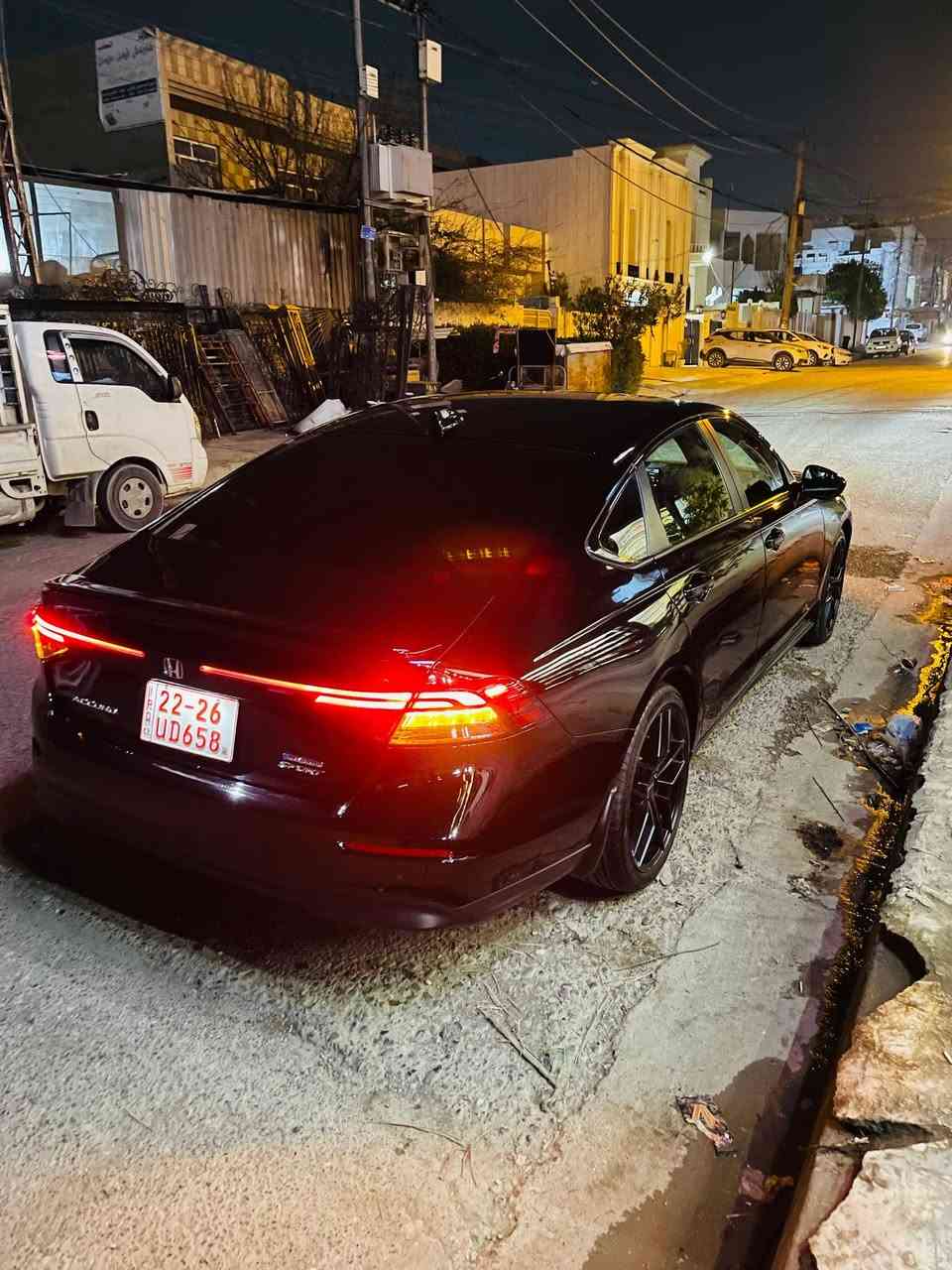 السلام عليكم
هوندا اكورد سبورت هايبرد موديل 2024
رقم اربيل باسمي تحويل ثاني يوم 
حادث بنيد فقط وصور الحادث موجوده 
ايرباك دركه طاك ومرجع سستم
ماشية 27 الف كيلو متر
مواصفات السبورت العادي معروفه
كشنات مخمل و سلايد ورادار امامي ونقطه عمياء
السياره كل نقص ما بيهه كامله مكمله على اخر حبه
السعر 21 ونص وبيهه مجال
***********
