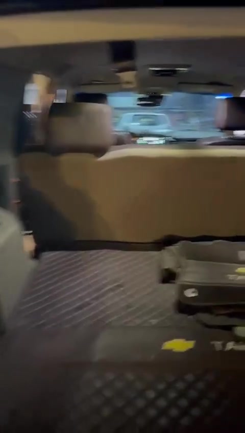 السلام عليكم تاهو ٢٠١٨Ls مكفوله كفاله عامه وارد خليجي ماشيه ١٦٠ الف محرك كير اكسل مكفول مكفوله من تصليح او بارد او تبديل باسمي مداور ثاني يوم سياره جديده بمعنه الكلمه العنوان بغداد السعر ٣٣٥ وبيها مجال ***********
