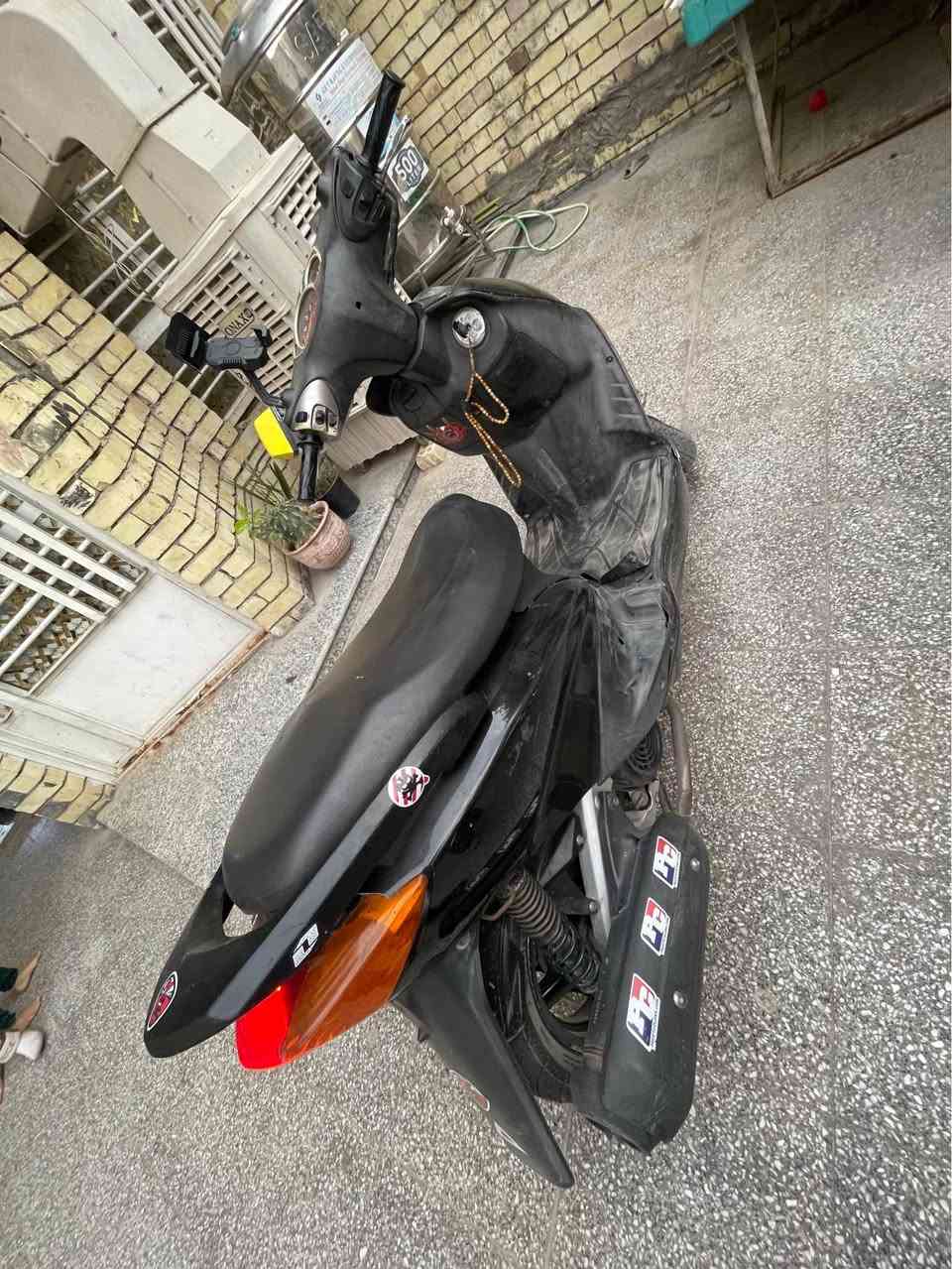 سلام وعليكم دراجة سكنس ياباني  السرعة 110 كفالة عامة أوراق موجودات السعر 700 وبيها مجال بغداد العبيدي *********** بغداد, العراق
