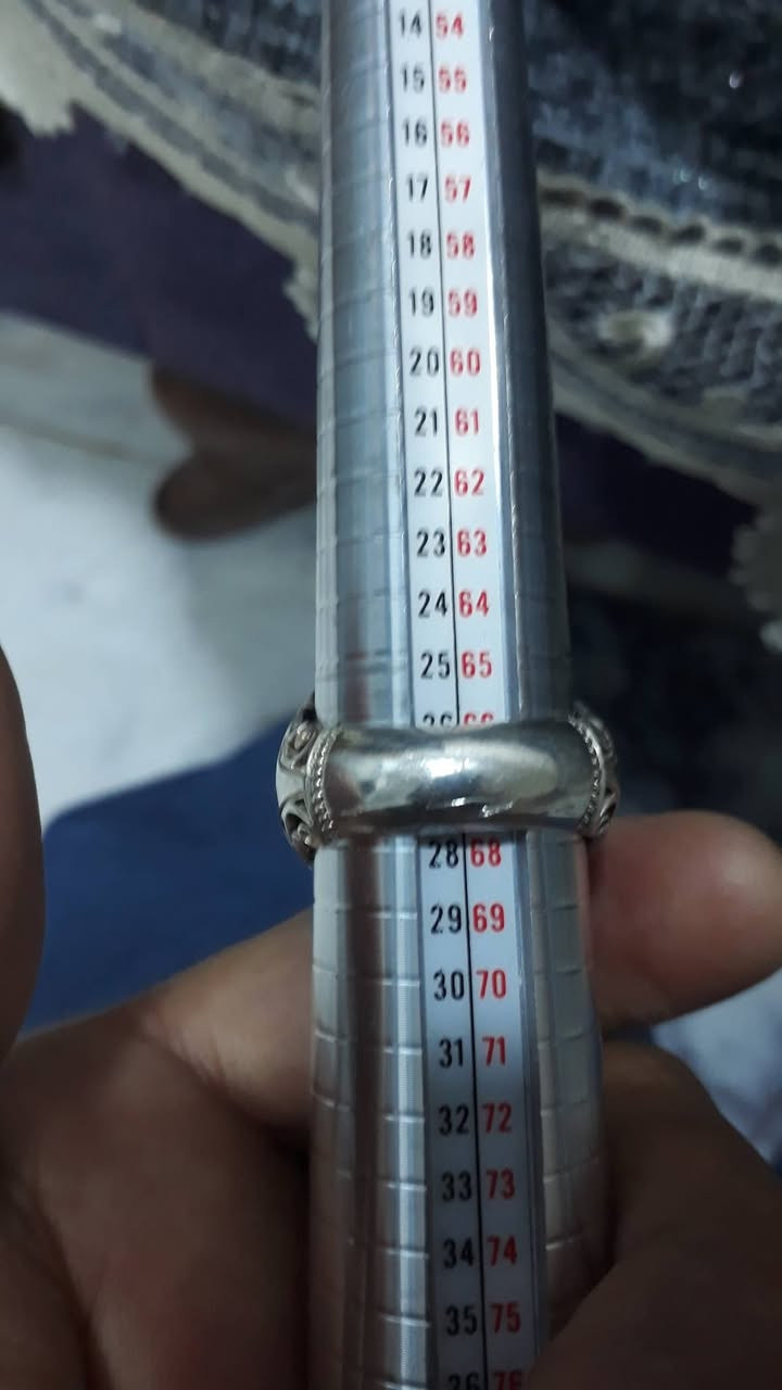 الصورة تتحدث للبيع المكان محافظة بابل (الحله) المراسله او الاتصال على الرقم ***********
