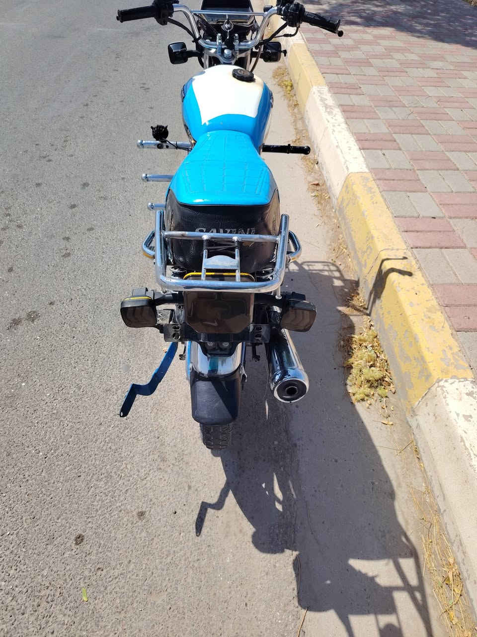 للبيع ايراني جديده فول موديل 24 اني من الرمادي حي التأميم شراي اتصل *********** ❤️ سعرها 800 وبيها مجال
