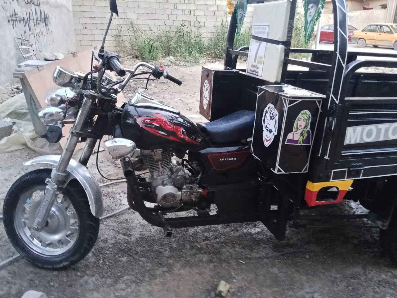 ستونه للبيع مديل 20 مكينه 22 اوراق  بيهه خيط بخار 
سعر 1300 وبيهه مجال
***********
