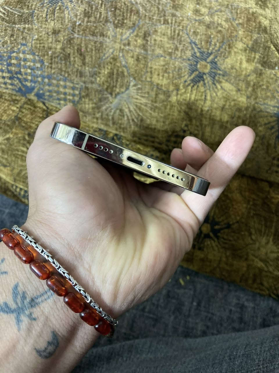 اليوم تفليش اسعار
ايفون 12 برو ماكس ذاكره 256 نموذج m الجهاز امبدل فقط بطاريه والسماعه الجوه واكفه الجهاز شرق اوسط مو امريكي والباقي شوفه عينكم يرادله ضهر والكلاس بي فطر كلش كلش اصغير وما امئثر  السعر 190 وبي مجال بسيط 

مكاني بغداد حي الاعلام شارع البداله 

***********

وتساب
