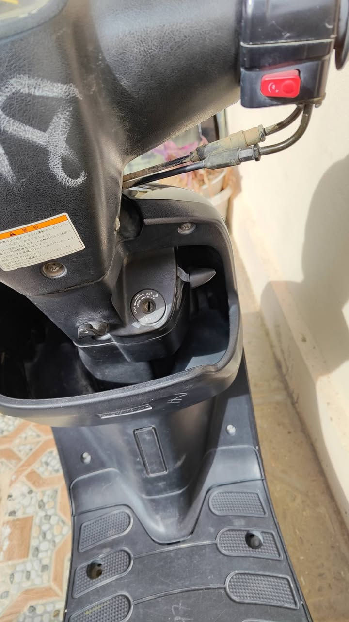 ماطور بوتين للبيع فول حديث دبل سكريتر شرط مامفتوح وكله بلادي ماطور جديد ومامتعوب بس باتري ضعيف سعره 550 وبيه مجال مكاني موصل الايسر للتواصل على الخاص.


**إذا كنت صاحب هذا الإعلان وتريد حذفه لأي سبب، رجاءا أرسل رسالة إلى الدعم الفني**