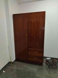 متوفر قنصور مستخدم للبيع شغل عراقي وتخت تركي للاستفسار الاتصال على الأ...