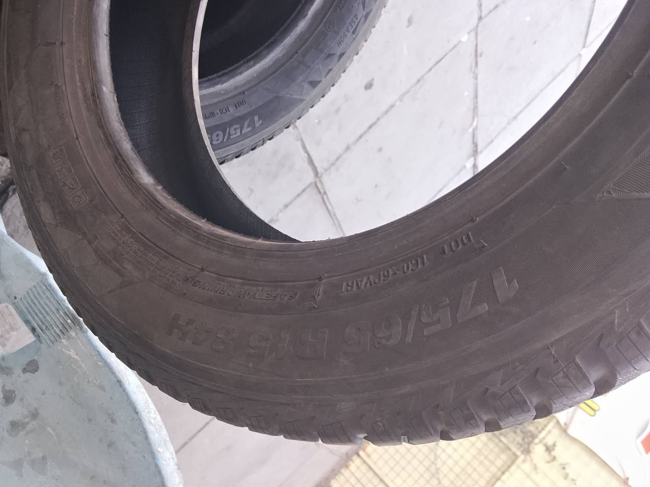 175/65/15/انتاج 25 باله ياباني نضافه 💯💯 سعر الزوج 50الف معه الشد موقع المحل شعب شارع اسواق المركزيه قرب كليه الامام الكاضم خدمات ايليا 
***********
***********
