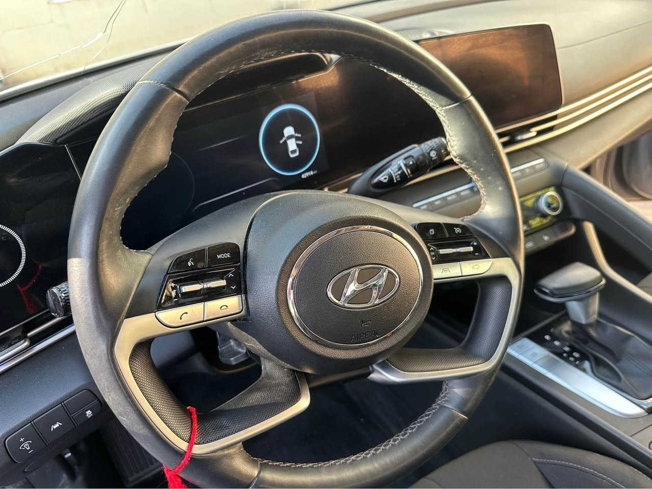 النترا ٢٠٢٣ سلايد بصمة تشغيل عن بعد ابواب بصمة كشنات تدفئة رادار بريك بصمة تحديد مسار ضرر بنيت وجملغ سايق صبغ بدون دواخل وارباك استيرن سستم بلادي وبيها ثلاثة قطعة صبغ امريكي باقي كلة بشرط كيرو محرك كهربائي بشرط رقم كاتي مؤقت 
مكان اربيل *********** واتساب 
دوو پارچةى بوياغة ٣ پارجةشى بةخى امريكاية شوين هةولير ژماره كاتيه أربيل, العراق
