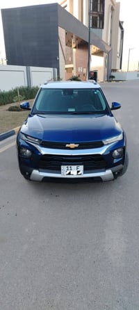 شوفرليت تريل بلايزر  الموديل 2023 اللون حبري محرك 1300تيربو 3سلندر ماش...