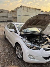 النترا موديل ١٤رقم اربيل ب اسمي مصبوغه حزام مكاني بغداد.   ٠٧٧٤٠٥٩٩٢٤٤