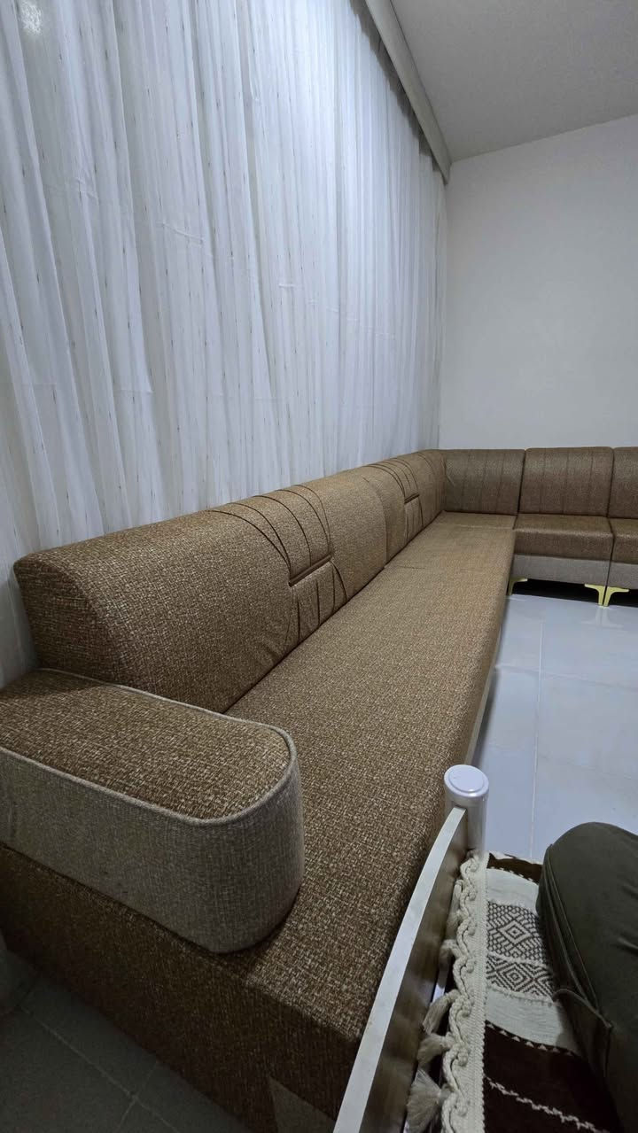 تخم عراقي نضيف جدا 10 مقاعد 
مكاني كربلاء(***********)
*********** كربلاء, العراق
