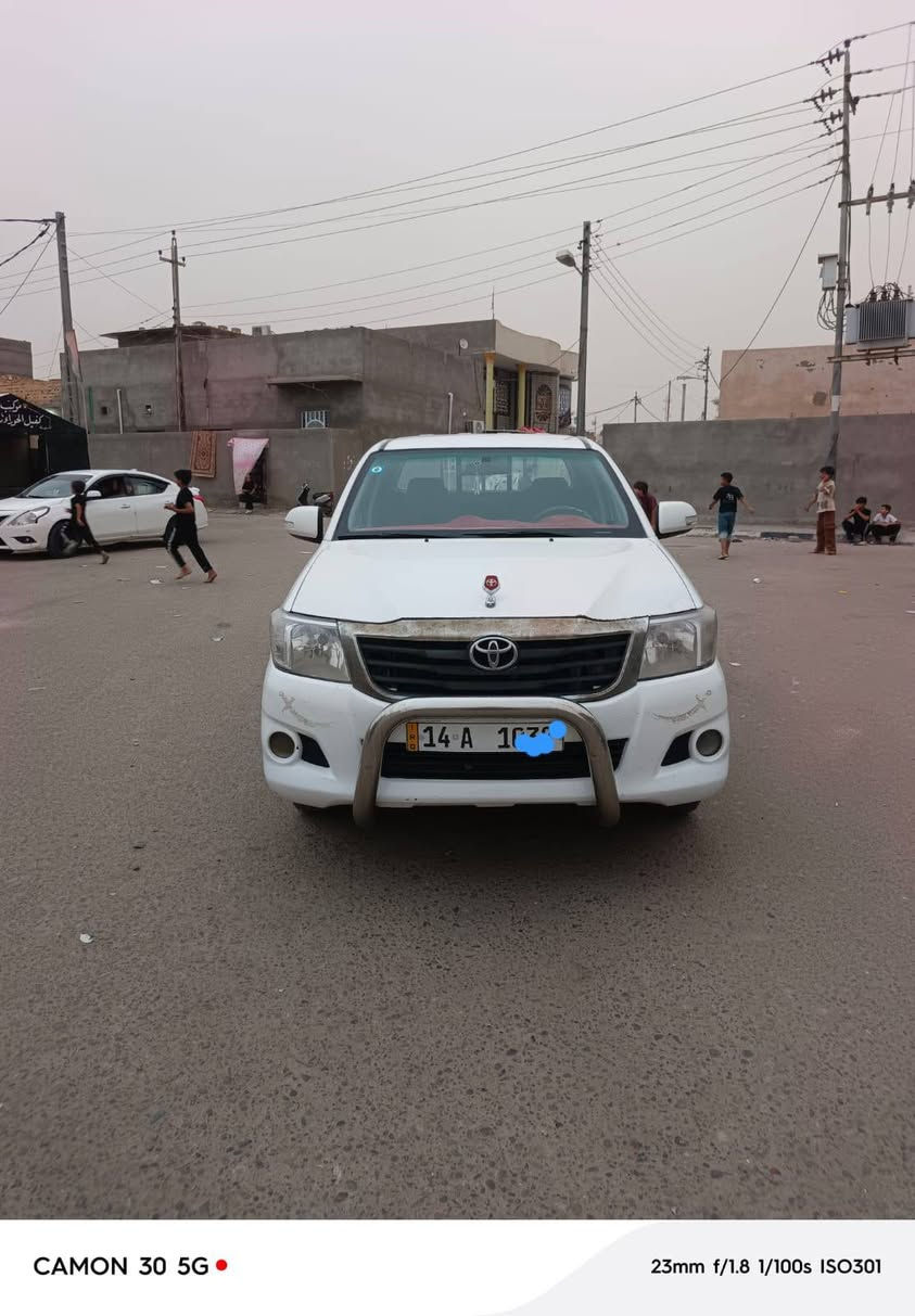 هايلوكس ٢٠١٢رقم بصره باسمنه بيه ضربه بجم والباقي مكفول خط الشريكه البلاد سعره ١٣٨وبيه مجال رقم الهاتف ***********
