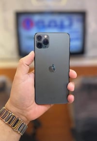 آيفون ١١ برو ماكس • ٥١٢ • بطارية ٧٧٪