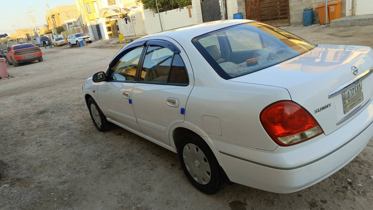 للبيع نيسان صني 2009 ياباني رقم بغداد باسمي كير محرك حداديه تدفئه تبريد مكفول بها صبغ بدون دواخل مكان السياره سامراء الهاتف***********
