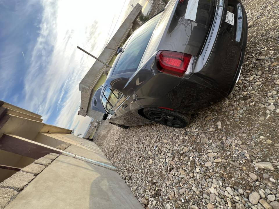 لبيع اوبامه موديل 23اصل شرط رقم نينوى دولي شرط التحويل بسمي  ضرر. جاملق. وبوند. اليمين ماشيه 40مواصفات. فول للخير S بنرامه بجم عريض حساسات خلفيه واماميه (السعر275) خابر وتدلل بيه مجال
***********
