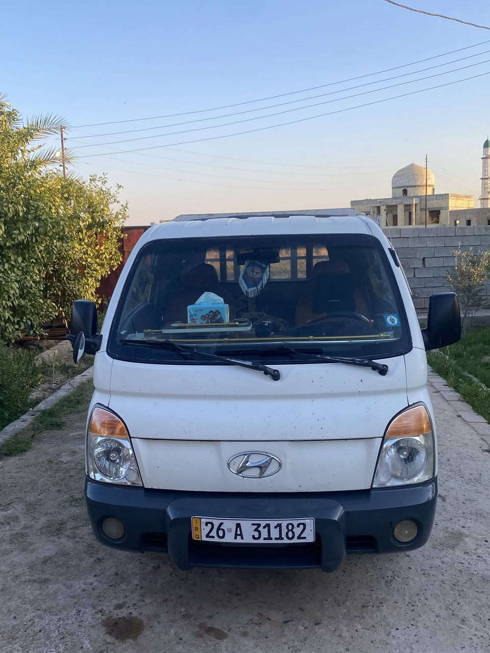 السلام عليكم بورتر البيع 2012 ‏سيارة نظيفة مال جناي  ‭***********
