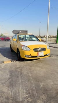 عندي اكسنت للبيع موديل ٢٠١٠ رقم ديالي مشروع وطني تحويل مباشر  سنوية ٢٧...