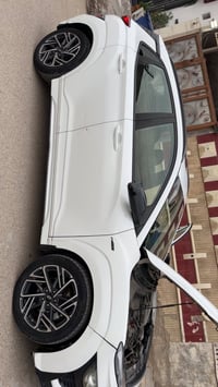 للبيع كونا Nالرياضي فول واحد عله واحد سياره تيربو ١٦٠٠ لايت عدسات بكلا...