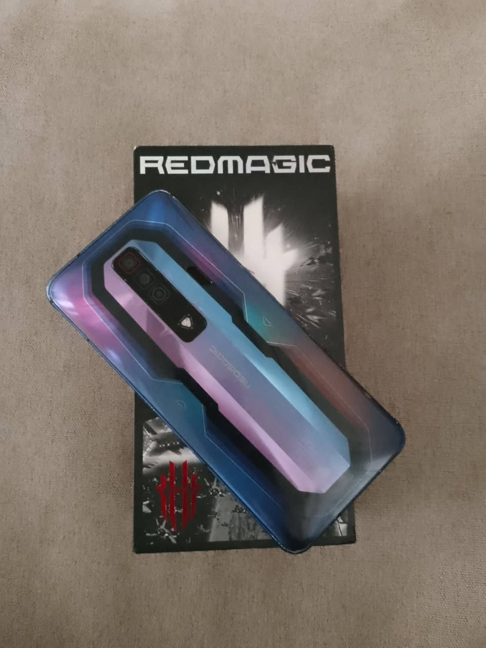 Readmagic 7 

ذاكرة 256

شاشه165 هيرتز عملاقه 

جهاز العاب يشغل 144فريم وتصفح كلش قوي

على وضع الشركه 

ملحقات بس كارتونه 

مكاني بغداد زعفرانيه ماعندي توصيل

سعر 395وبي مجال كلش بسيط


**إذا كنت صاحب هذا الإعلان وتريد حذفه لأي سبب، رجاءا أرسل رسالة إلى الدعم الفني**