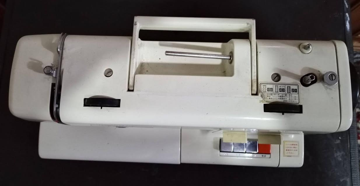 ماكينة خياطة كل شي تحتاجون مو جود ب الصورة السعر 85 ألف و بيها مجال ....
مكاني بغداد الكاظمية لا يوجد توصيل 
كاملة من كل النواحي 
بسبب البيع جبناها و ما عرفنة نخيط بيها ........التفاصيل أكثر خاص


**إذا كنت صاحب هذا الإعلان وتريد حذفه لأي سبب، رجاءا أرسل رسالة إلى الدعم الفني**