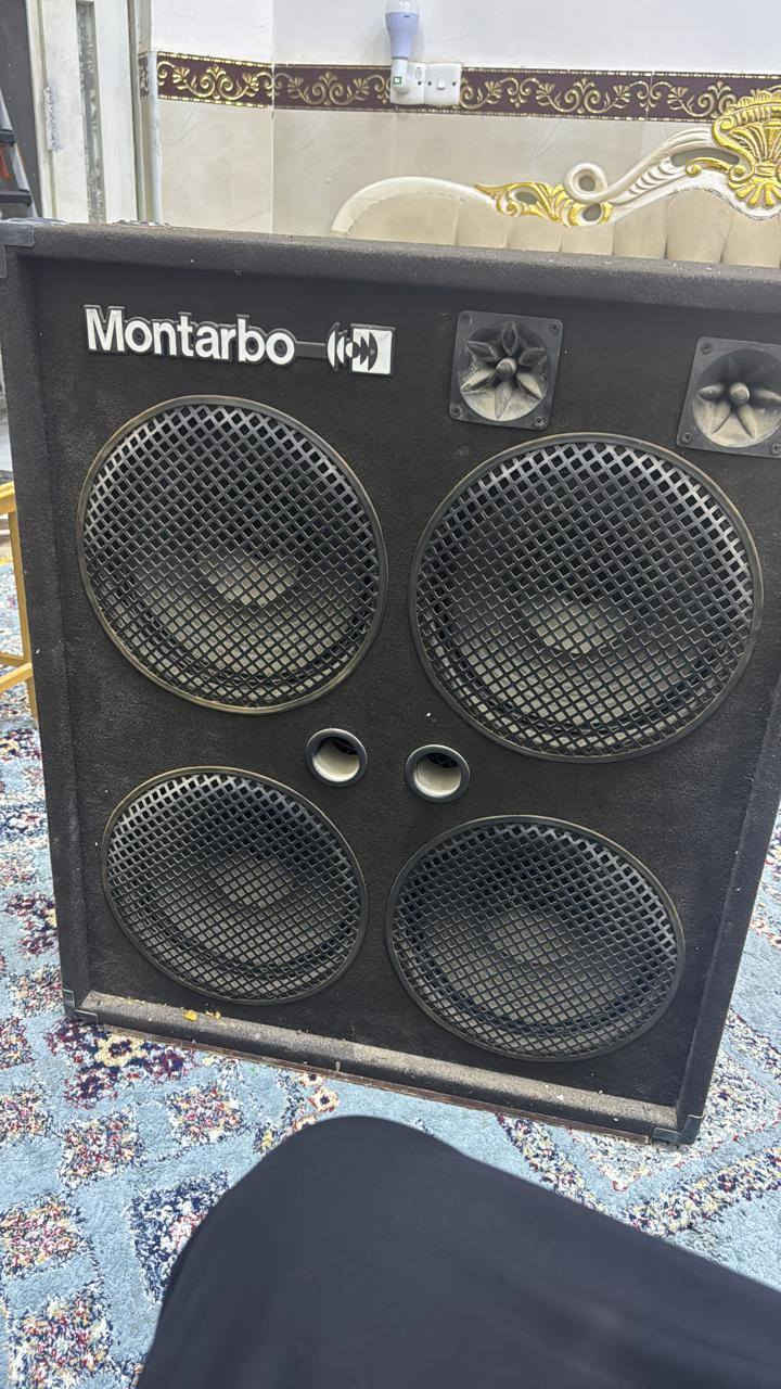 للبيع
جهاز سيرفو التركي خط واحد مع زوج سماعات رباعية 
اي استفسار اتصل على الرقم 
***********
مكان. العمارة
