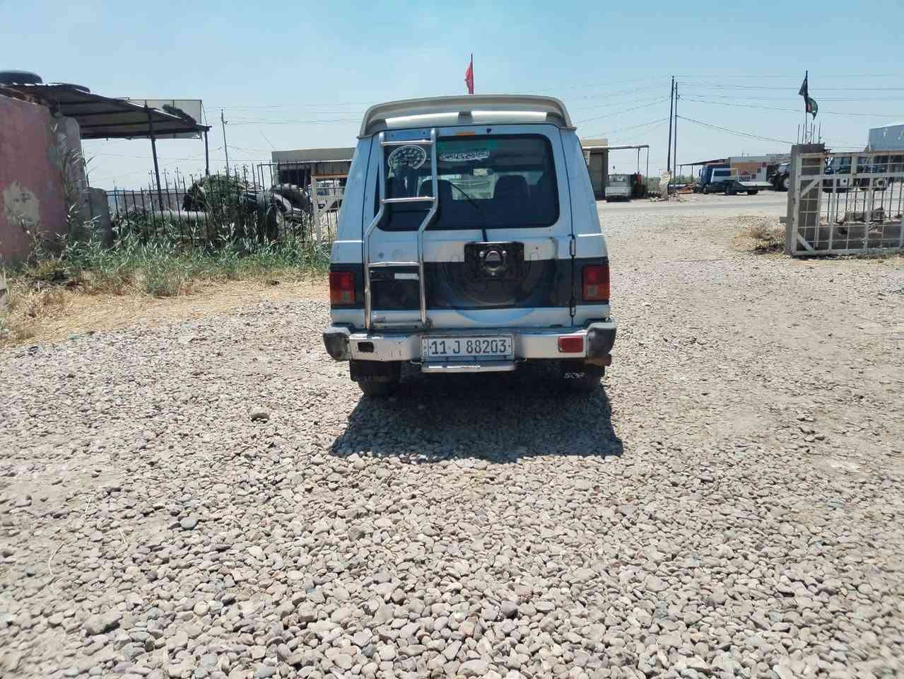 سلام عليكم سياره هونداي كالوبر موديل 93 سياره خير من الله تخم تاير صدر زين كهربائيات 100/100 شغاله مكينه وكير فيفتي مكينه بيها صوت بكن مكلف بل نشر اتصل علا الرقم *********** واتساب موجود مكان بغداد
