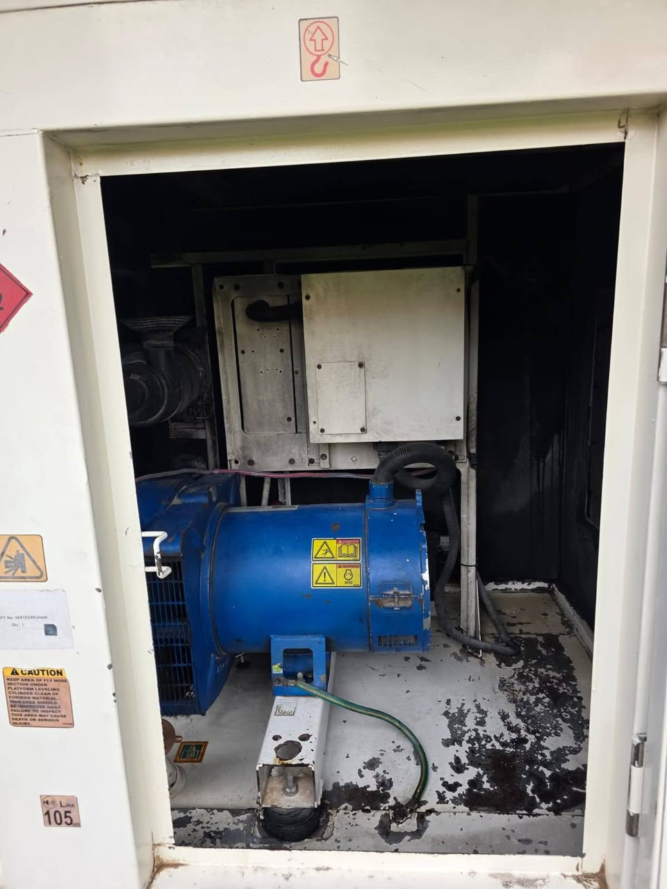السلام عليكم مولده للبيع نوعيه بيركنس 33 kVa السعر 55 ورقة للأستفسار الاتصال بالرقم ***********
