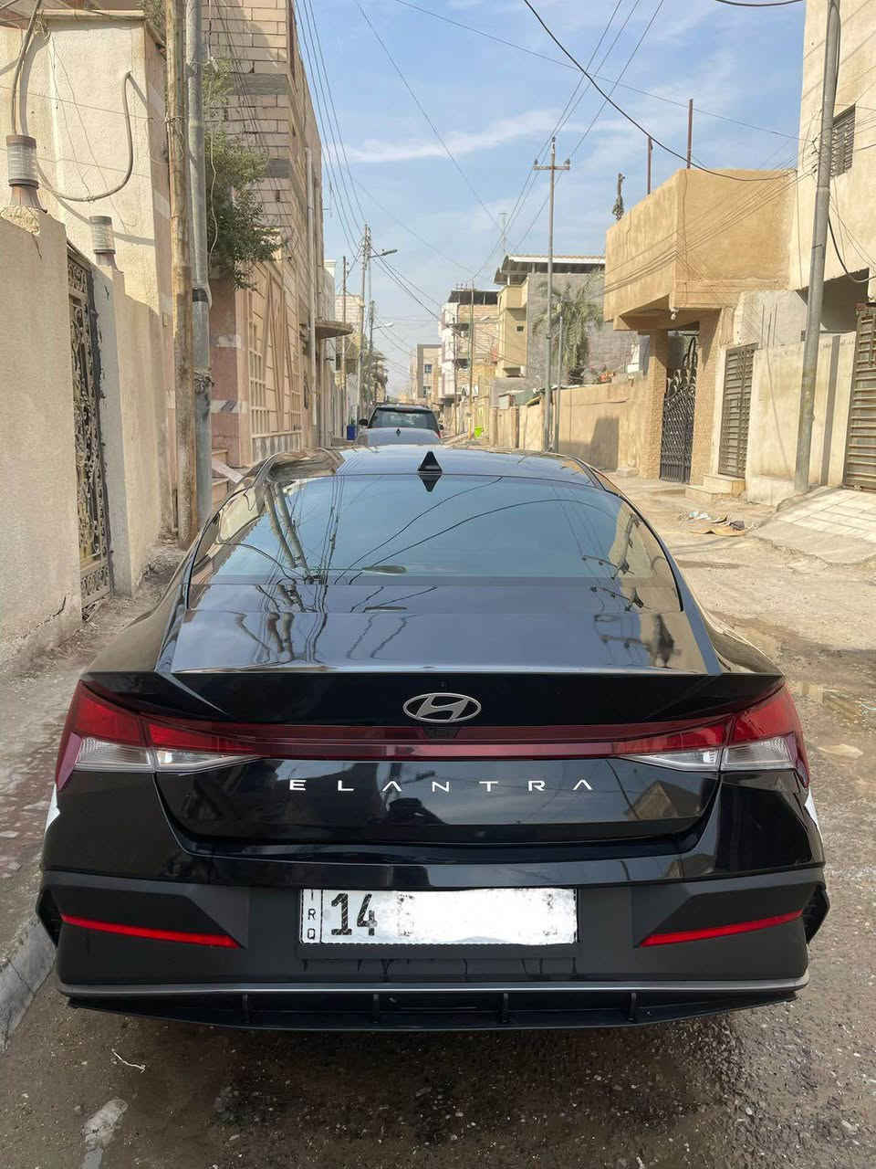 السلام عليكم النترا2024
  حره بصره بسمي
مكفوله وليبل واحد 
عدا الجاملغ الامامي اليمن بارد راجع 
السعر / 163 
العنوان / البصره الجنينه 
*********** Singapore
