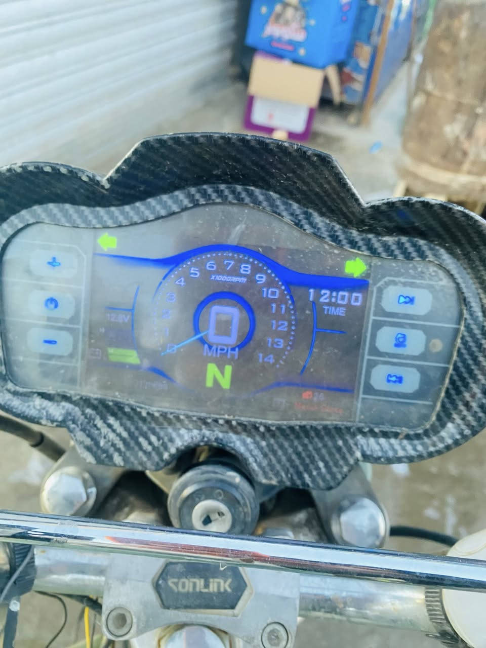 سيفان سونكً موديل ٢٣طالعه ب ٢٤ كامله كله شغال بصمه عن بعد السعر ٥٥٠وبيها مجال مكاني يوسيفه رضوانيه ***********
***********
