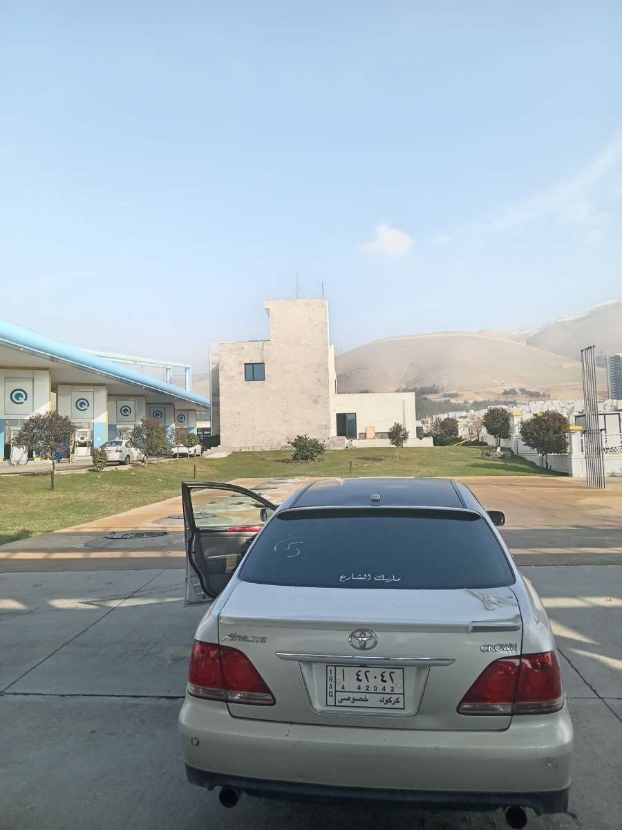 شاهینە٢٠٠٥سپۆرت کامل مەسرەف کراوە3دوگمەسەلەجەمەرکەزی55معامەلەیەکی کەم***********
