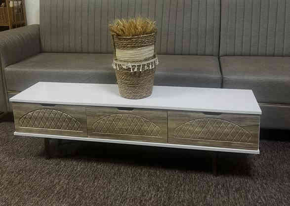 متوفرشاشات من حجم 43 ال 60 ال جي دبل رمونت ناطقه فول مواصفات // ميزز بلازمه طول 160 ووطابق واحد طول 140 يووجد توصيل مجاني مركز بصره للحجز ***********
