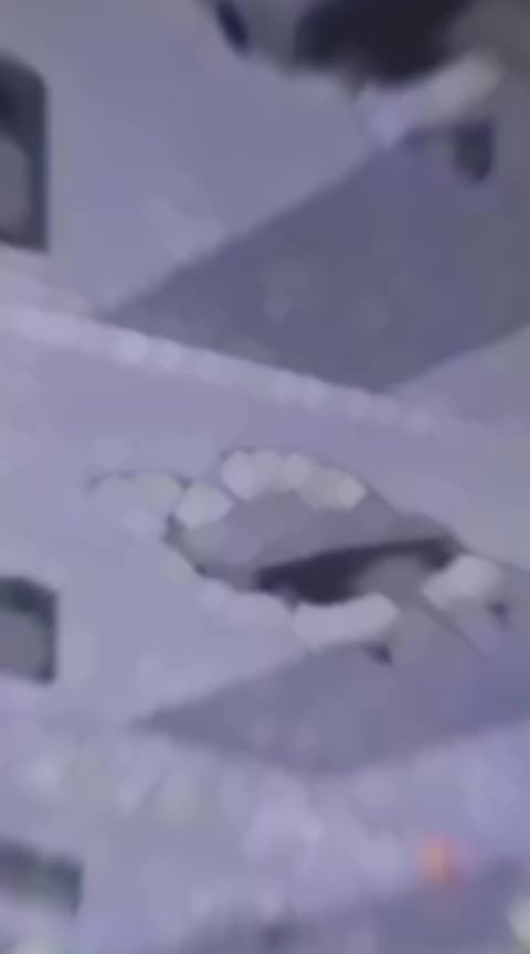 بيهه لونين اسود واصفر للتواصل عل واتساب *********** اي قطعه 65 الف
