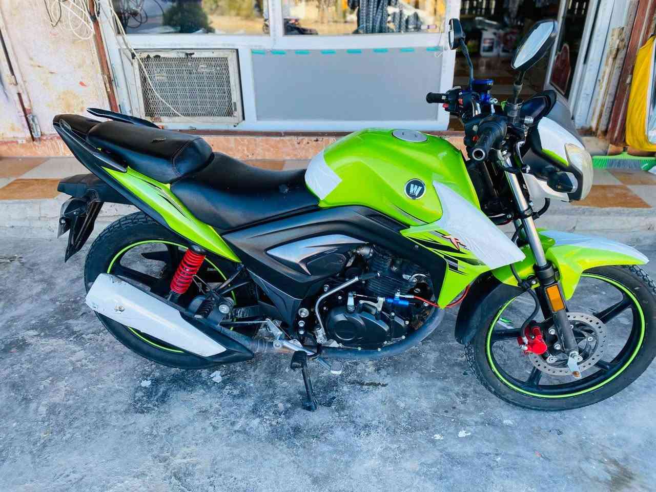 السلام عليكم هوجي للبيع موديل 2022 ماطور جديد ارقام جدد تحويل ثاني يوم للا ستفسار الاتصال ع الرقم ***********
