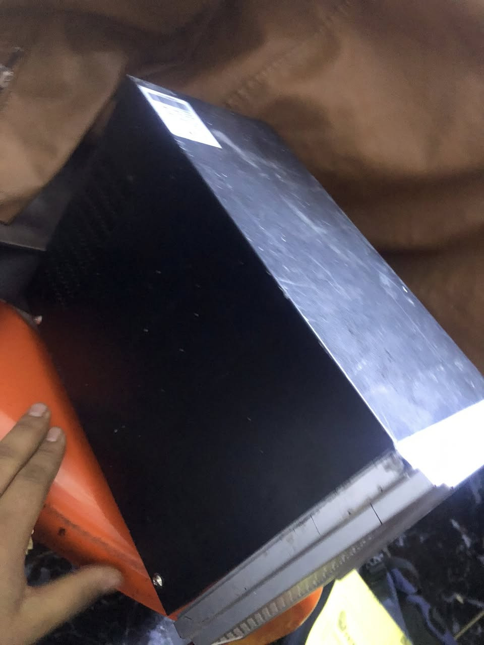 سلام عليكمً يوبي اس  اون لاين مكزما مستعمل شغال حسب الاصول بدون بطايرات سعره ٧٠نضيف حيل ***********بغداد مدينه صدر
