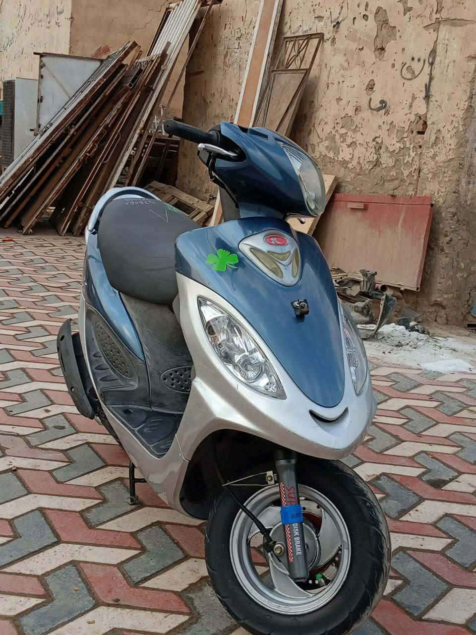 اللهم صل على محمد وال محمد.... الجديد والمگسب
كامكو في تو موديل 12 كفاله گشر ومكينه صدر جاهز محرك مكفول شلع معدل جيب فيتر وتعال  فحل محرك 150cc المرغوب شكل ونصبه دراجة جديده معنه الكلمه توها نازله رمبه
مكاني ذي قار قضاء الفجر
*********** وبيكم خير وتدللون
سعره 900 بيه مجال ....
