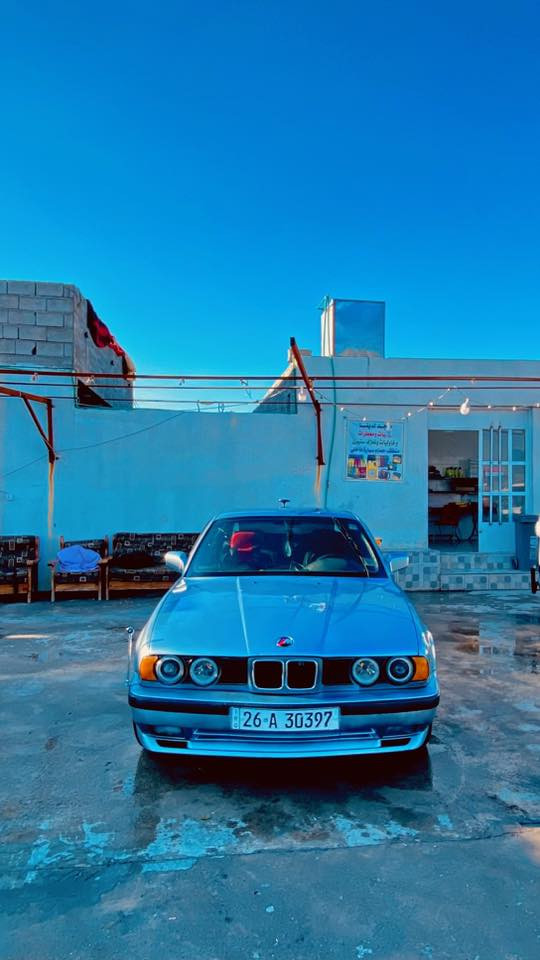 للبيع او مراوس بي ام 525 مفتوح اوتماتيك رقم صلاح الدين الجديد سيارة جاهزة سعر 48 بيه مجال ***********
