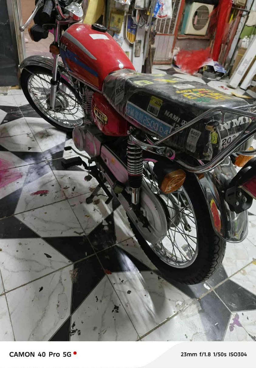 السلام عليكم
دراجه للبيع موديل 23  نامه شاصي سونلك أوراق كامله للبيع. سعر ٧٥٠


**إذا كنت صاحب هذا الإعلان وتريد حذفه لأي سبب، رجاءا أرسل رسالة إلى الدعم الفني**